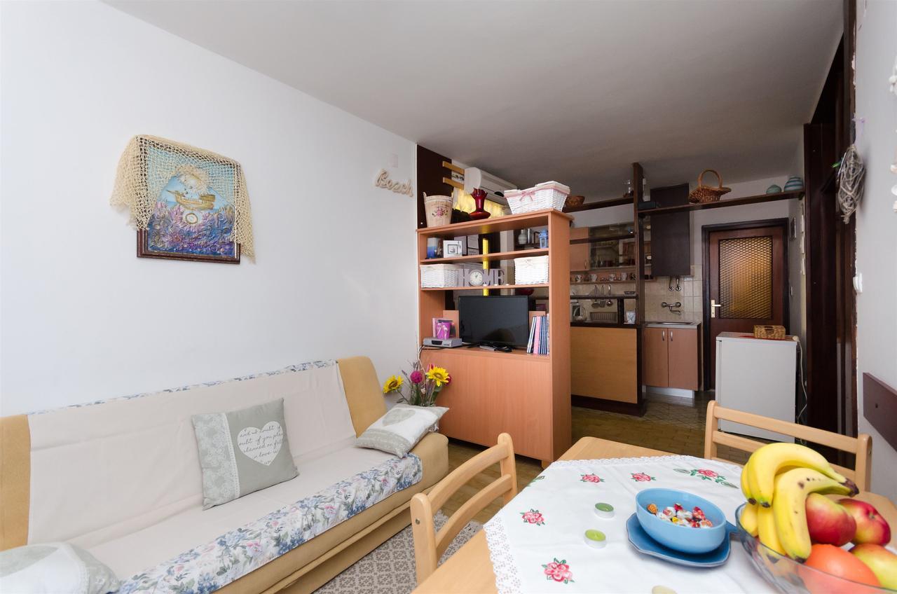 Apartments Branka Punat Exterior photo