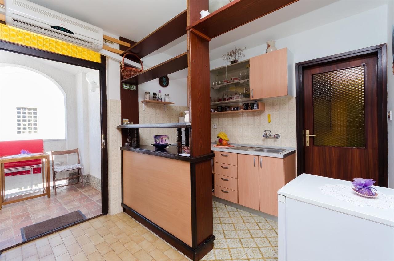 Apartments Branka Punat Exterior photo